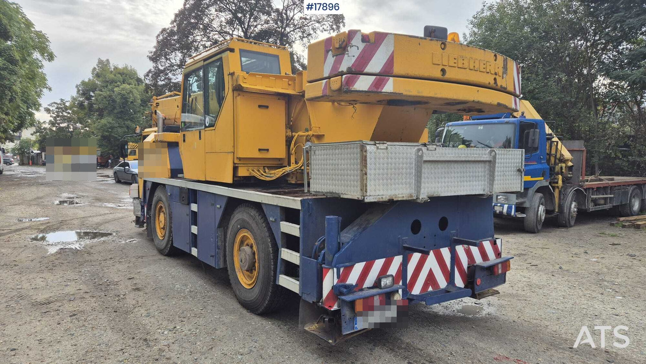 1998 Liebherr LTM 1030/2 - Autódaru: 4 kép. 1998 Liebherr LTM 1030/2 - Autódaru: 4 kép.