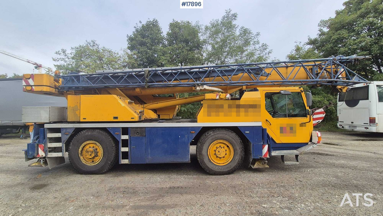 1998 Liebherr LTM 1030/2 - Autódaru: 5 kép. 1998 Liebherr LTM 1030/2 - Autódaru: 5 kép.