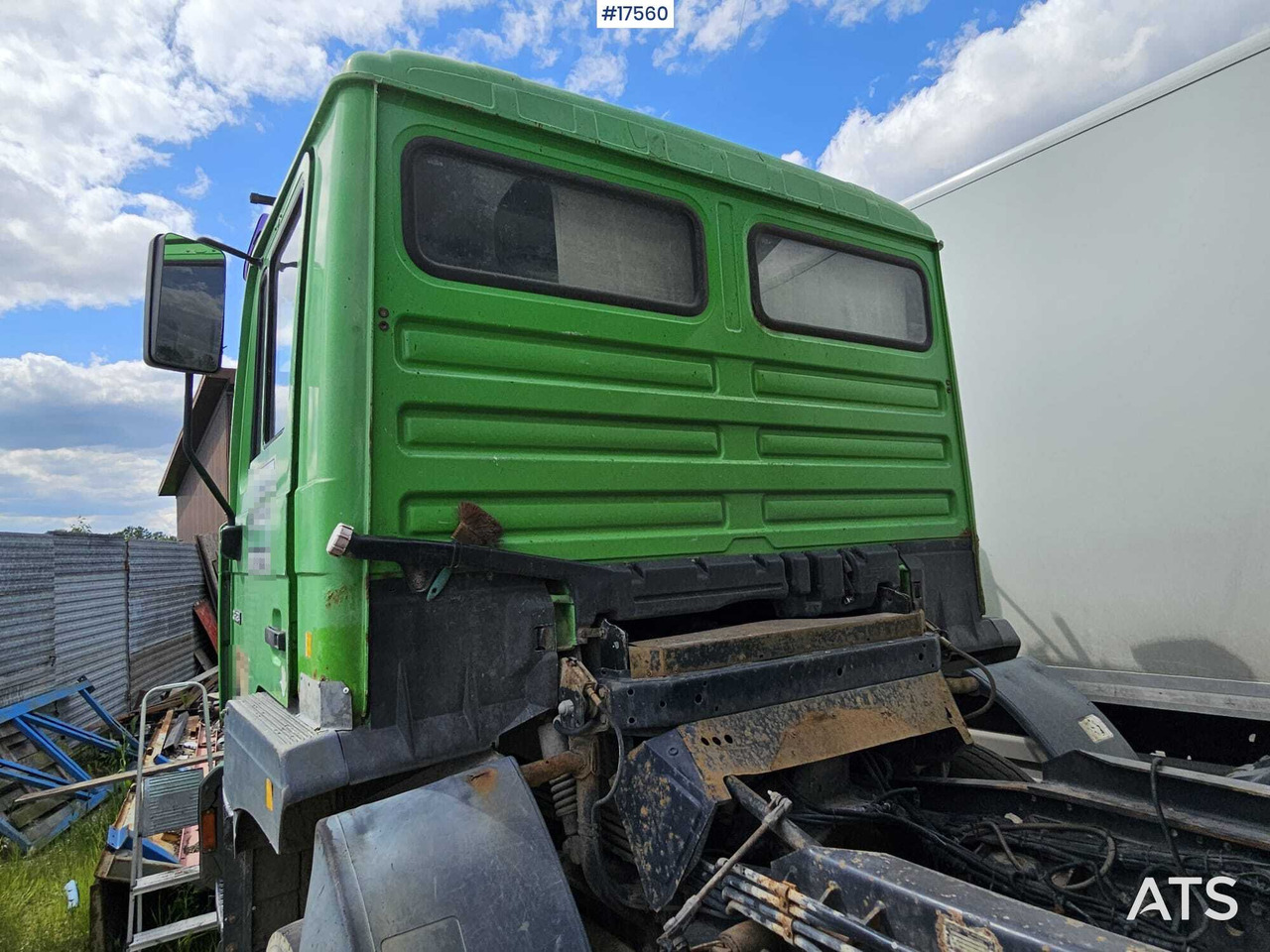 Billenőplatós teherautó 1999 MAN F2000: 16 kép.