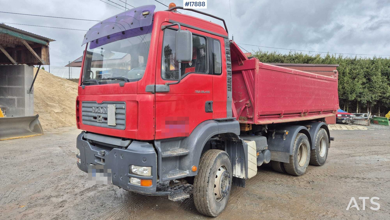 2003 MAN TGA 26.413 - Billenőplatós teherautó: 2 kép. 2003 MAN TGA 26.413 - Billenőplatós teherautó: 2 kép.