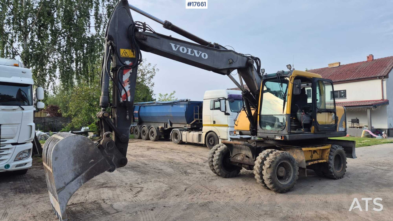 2004 Volvo EW 160B - Gumikerekes kotró: 1 kép. 2004 Volvo EW 160B - Gumikerekes kotró: 1 kép.