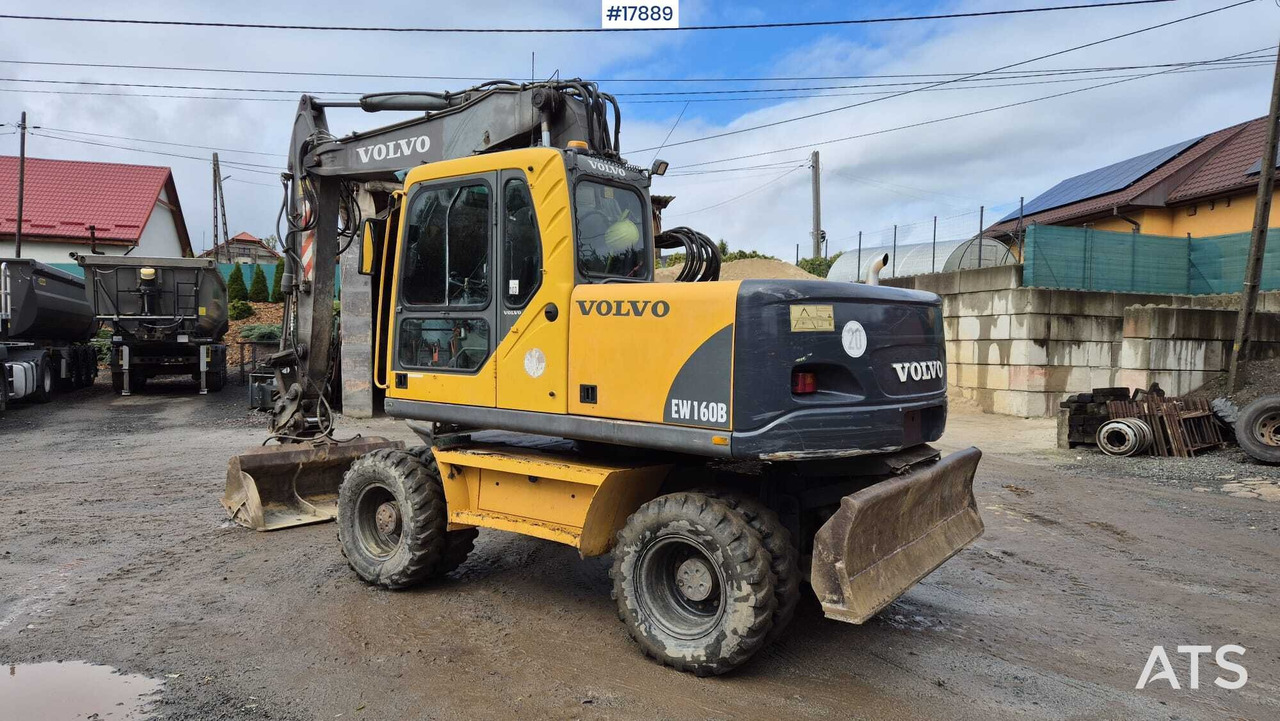 2004 Volvo EW160B - Gumikerekes kotró: 3 kép. 2004 Volvo EW160B - Gumikerekes kotró: 3 kép.