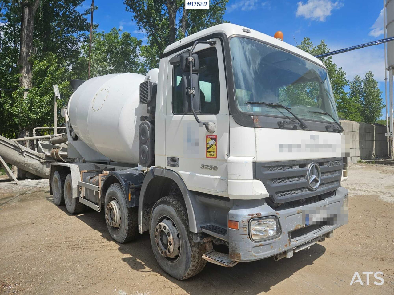 2005 Mercedes-Benz Actros 3236 - Betonmixer: 4 kép. 2005 Mercedes-Benz Actros 3236 - Betonmixer: 4 kép.