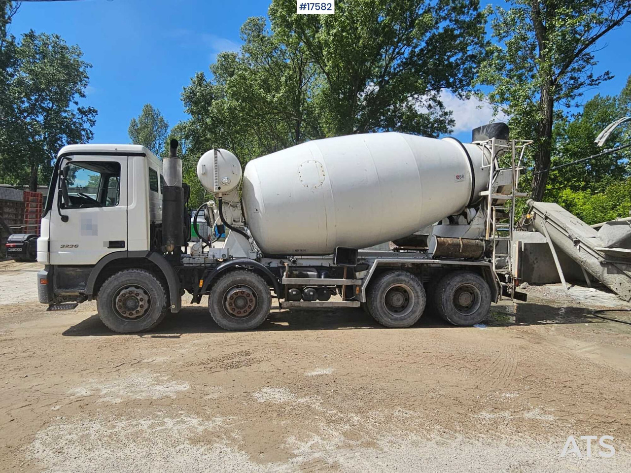 2005 Mercedes-Benz Actros 3236 - Betonmixer: 2 kép. 2005 Mercedes-Benz Actros 3236 - Betonmixer: 2 kép.