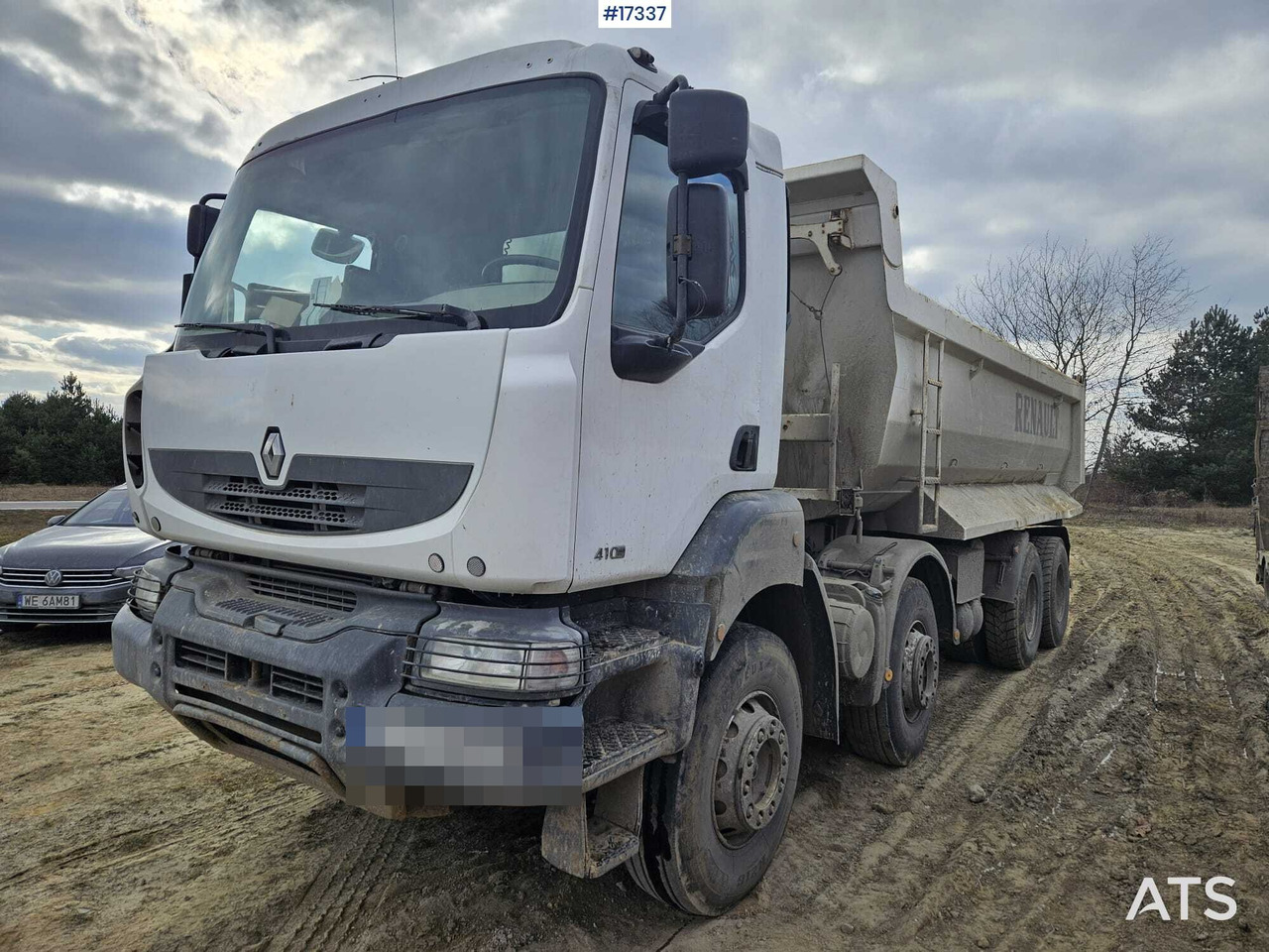 2007 Renault Kerax 8x4 - Billenőplatós teherautó: 2 kép. 2007 Renault Kerax 8x4 - Billenőplatós teherautó: 2 kép.