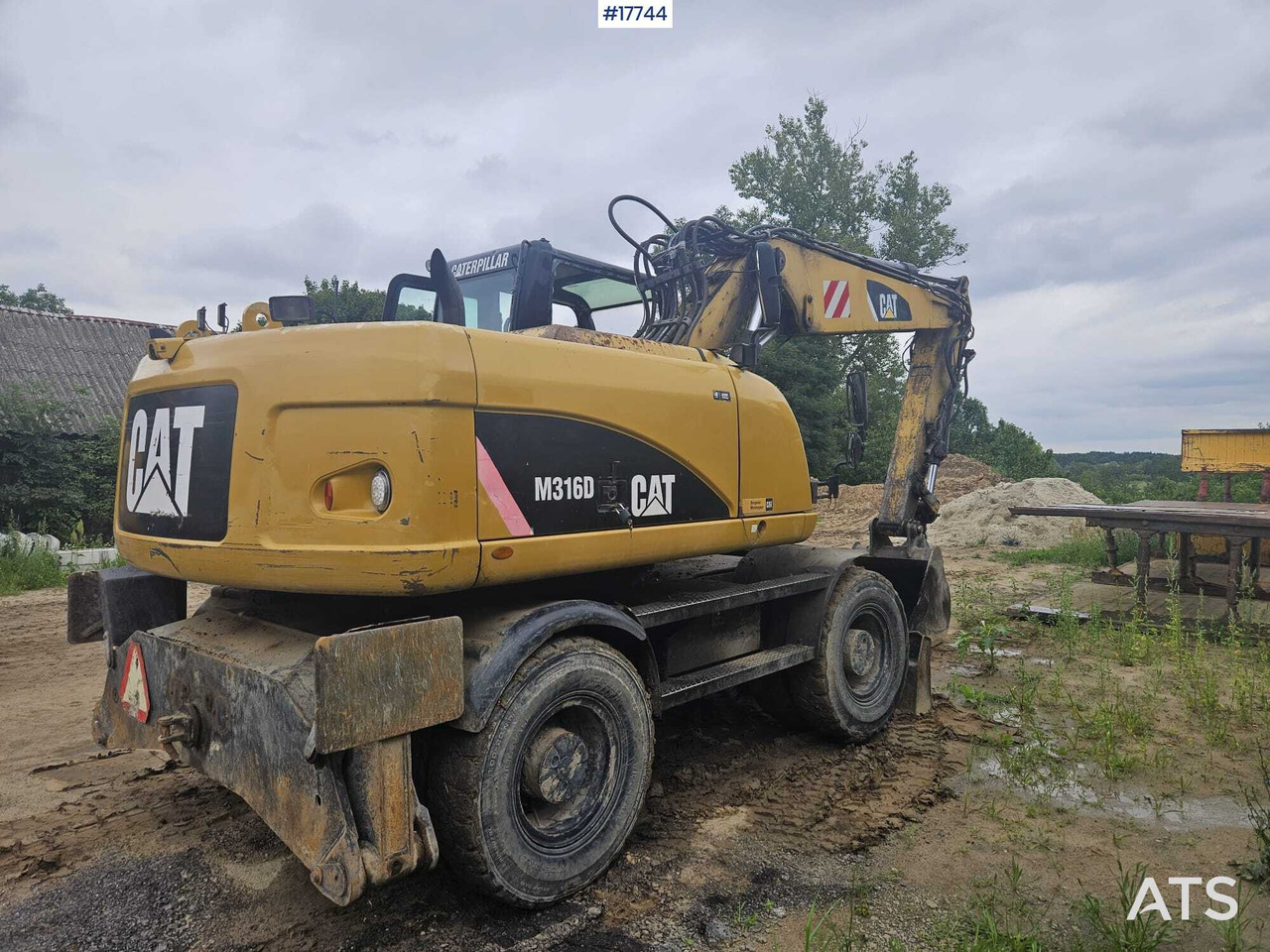 2008 CAT M316D - Gumikerekes kotró: 4 kép. 2008 CAT M316D - Gumikerekes kotró: 4 kép.