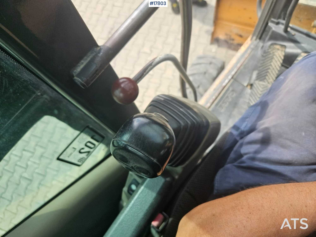 Gumikerekes kotró 2008 Case  WX 165: 13 kép.