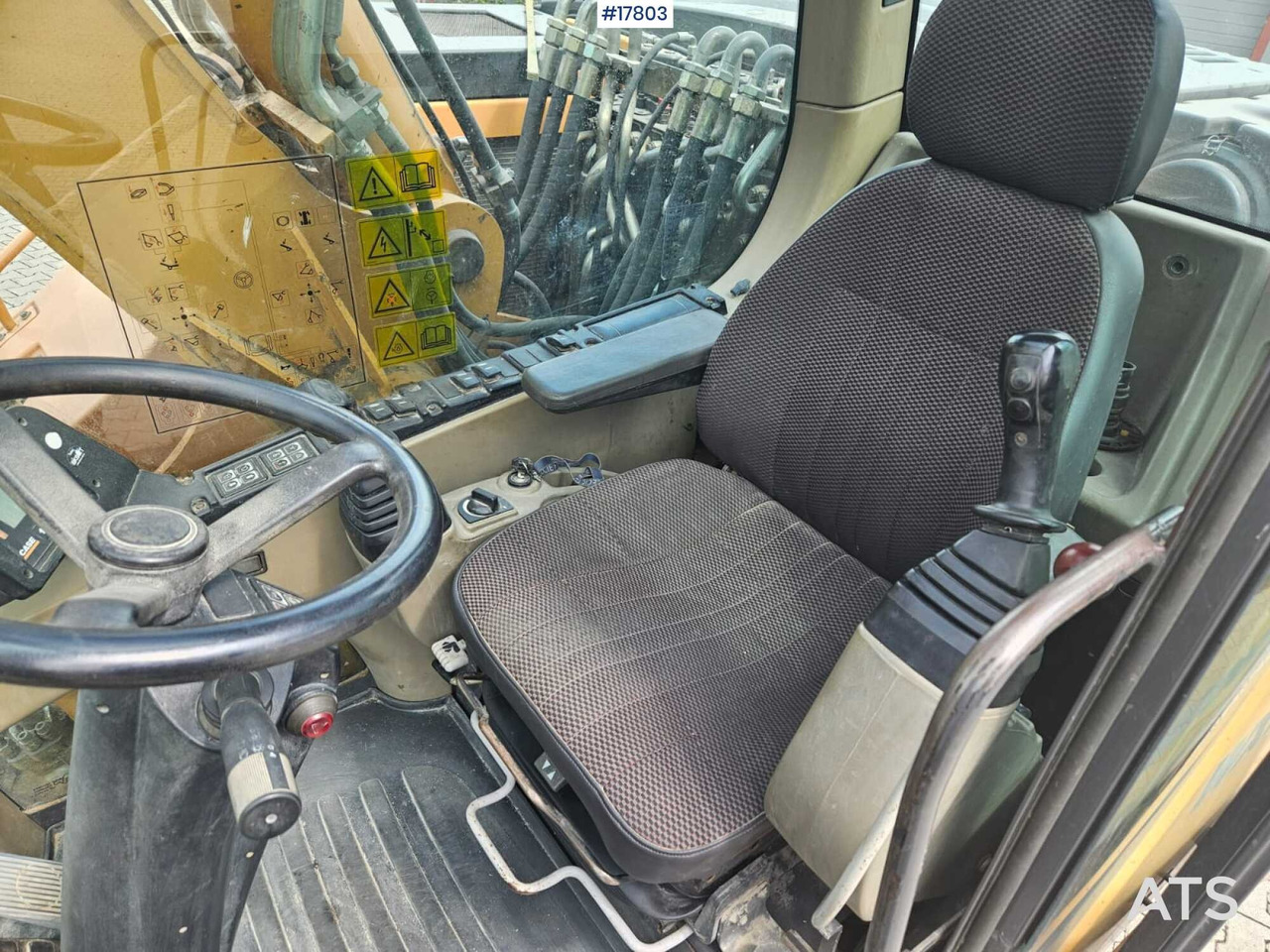 Gumikerekes kotró 2008 Case  WX 165: 9 kép.