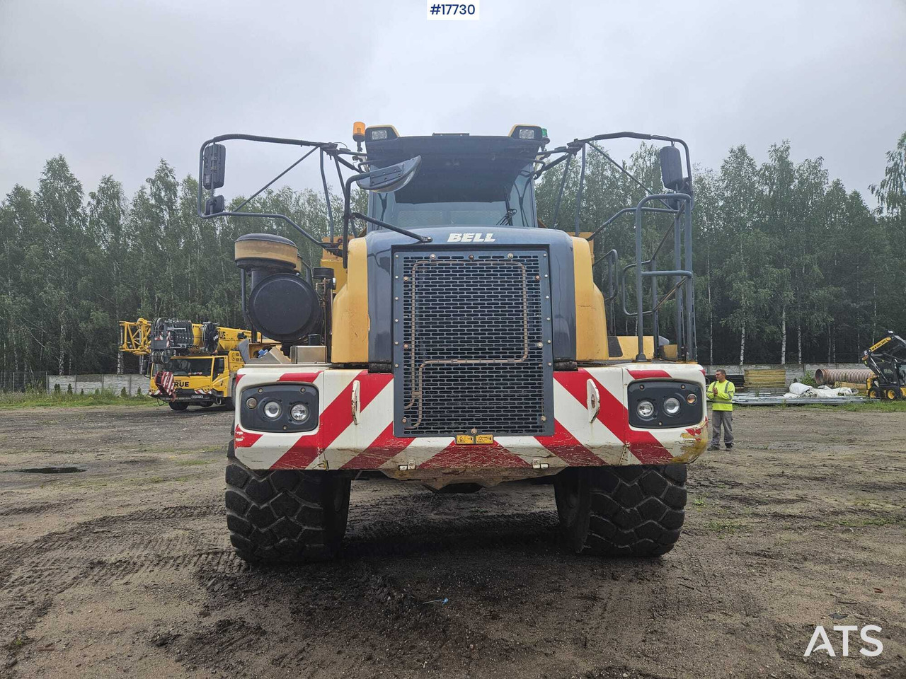 2014 Bell B50D - Csuklós dömper: 3 kép. 2014 Bell B50D - Csuklós dömper: 3 kép.