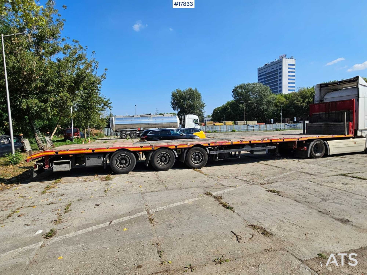 2016 Schwarzmuller SPA3/E - Félpótkocsi mélybölcsős: 5 kép. 2016 Schwarzmuller SPA3/E - Félpótkocsi mélybölcsős: 5 kép.