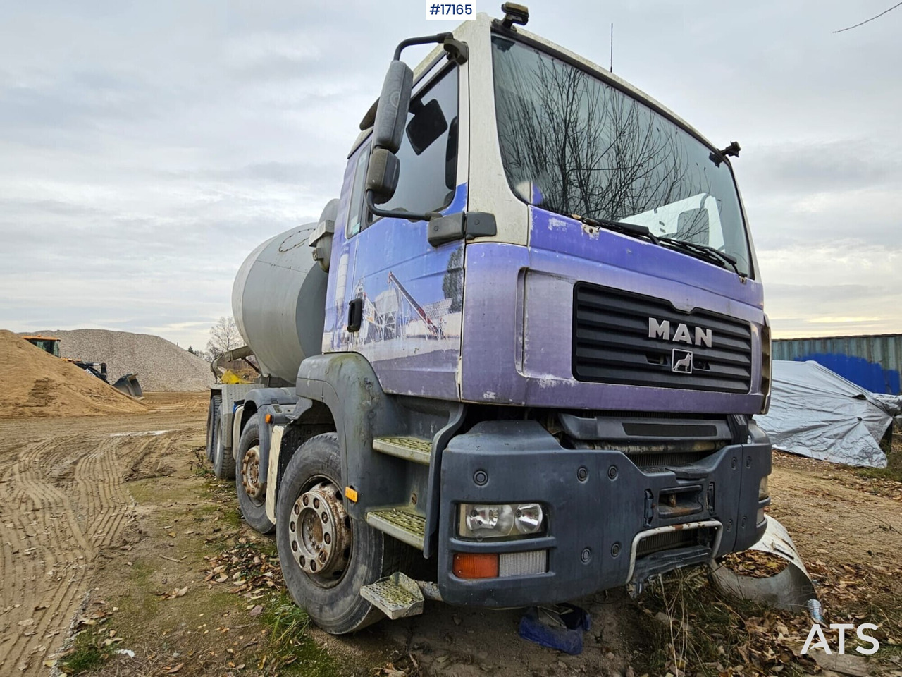 Concrete mixer on MAN TGA chassis (2008) - Betonmixer: 4 kép. Concrete mixer on MAN TGA chassis (2008) - Betonmixer: 4 kép.