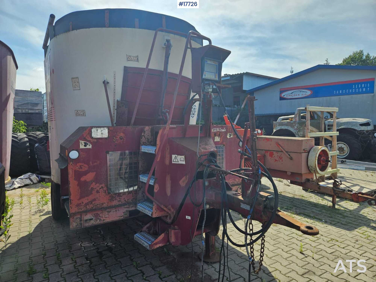 2001 Hersteller VR-10 - Egyéb gépek: 3 kép. 2001 Hersteller VR-10 - Egyéb gépek: 3 kép.