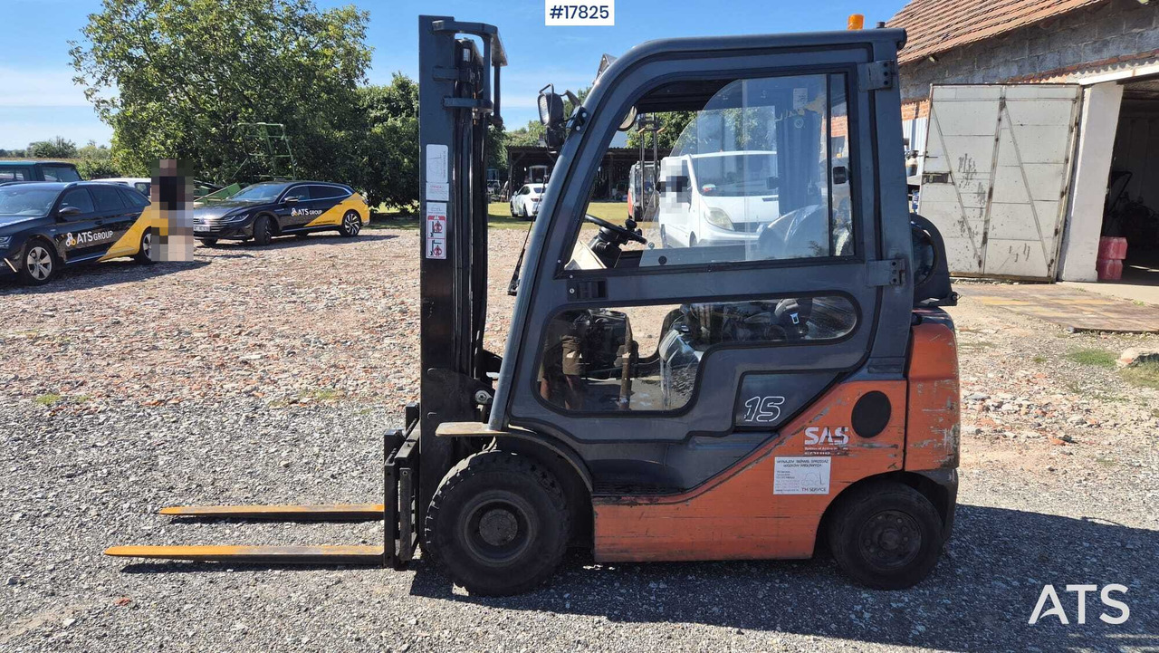 Forklift TOYOTA 02-8FGF15 (2007) - Gázüzemű targonca: 5 kép. Forklift TOYOTA 02-8FGF15 (2007) - Gázüzemű targonca: 5 kép.
