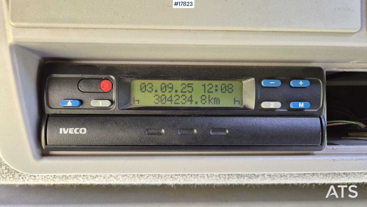 Billenőplatós teherautó IVECO 75E15 EURO CARGO tipper (2003): 17 kép.