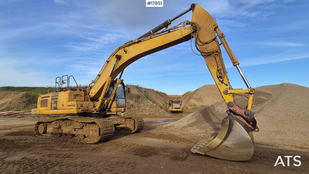 KOMATSU PC 360 LC-10 crawler excavator (2013) - Lánctalpas kotró: 5 kép. KOMATSU PC 360 LC-10 crawler excavator (2013) - Lánctalpas kotró: 5 kép.