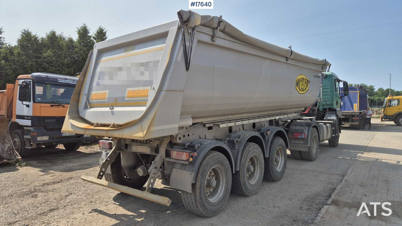 Meiller KISA 3 - Félpótkocsi billenőplatós: 2 kép. Meiller KISA 3 - Félpótkocsi billenőplatós: 2 kép.
