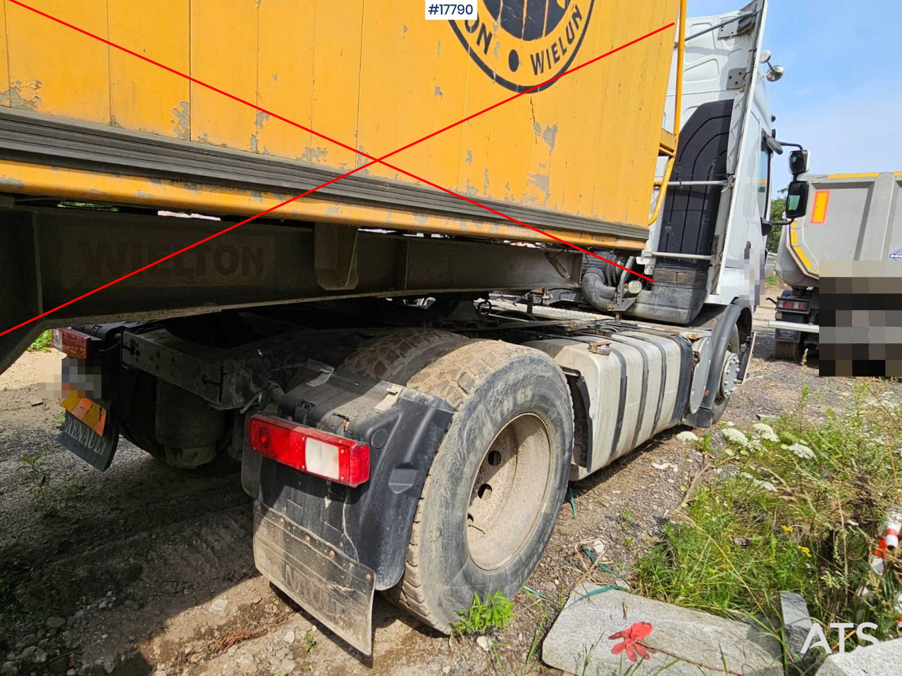 2007 Renault Premium 450DXI - Nyergesvontató: 4 kép. 2007 Renault Premium 450DXI - Nyergesvontató: 4 kép.