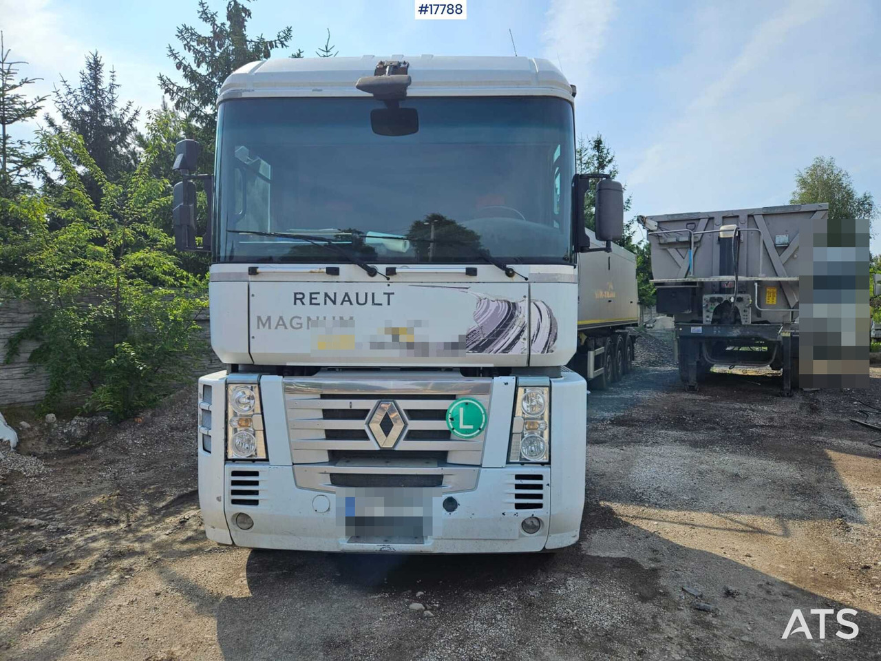 2009 Renault Magnum 500 DXI - Nyergesvontató: 4 kép. 2009 Renault Magnum 500 DXI - Nyergesvontató: 4 kép.