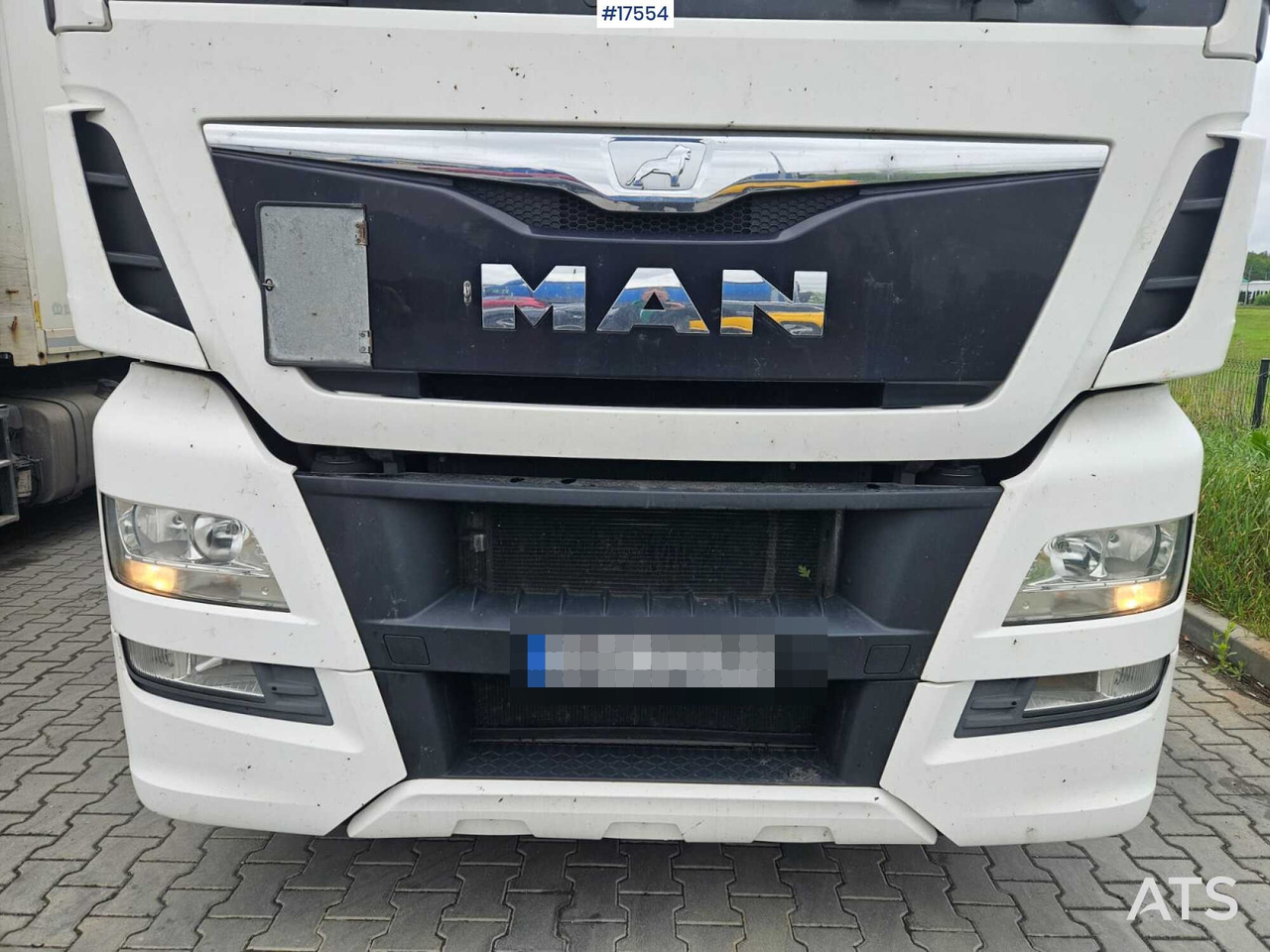 2015 MAN TGX 18.440 - Nyergesvontató: 3 kép. 2015 MAN TGX 18.440 - Nyergesvontató: 3 kép.