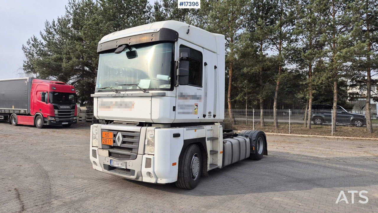 RENAULT MAGNUM 480 (2012) + kompresor CVS SILOKING 1100 - Nyergesvontató: 1 kép. RENAULT MAGNUM 480 (2012) + kompresor CVS SILOKING 1100 - Nyergesvontató: 1 kép.