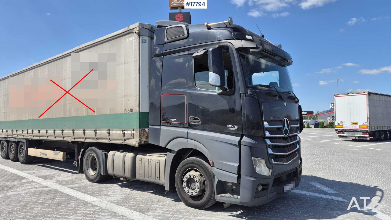 Truck tractor MERCEDES-BENZ ACTROS 1845 (2012) - Nyergesvontató: 1 kép. Truck tractor MERCEDES-BENZ ACTROS 1845 (2012) - Nyergesvontató: 1 kép.