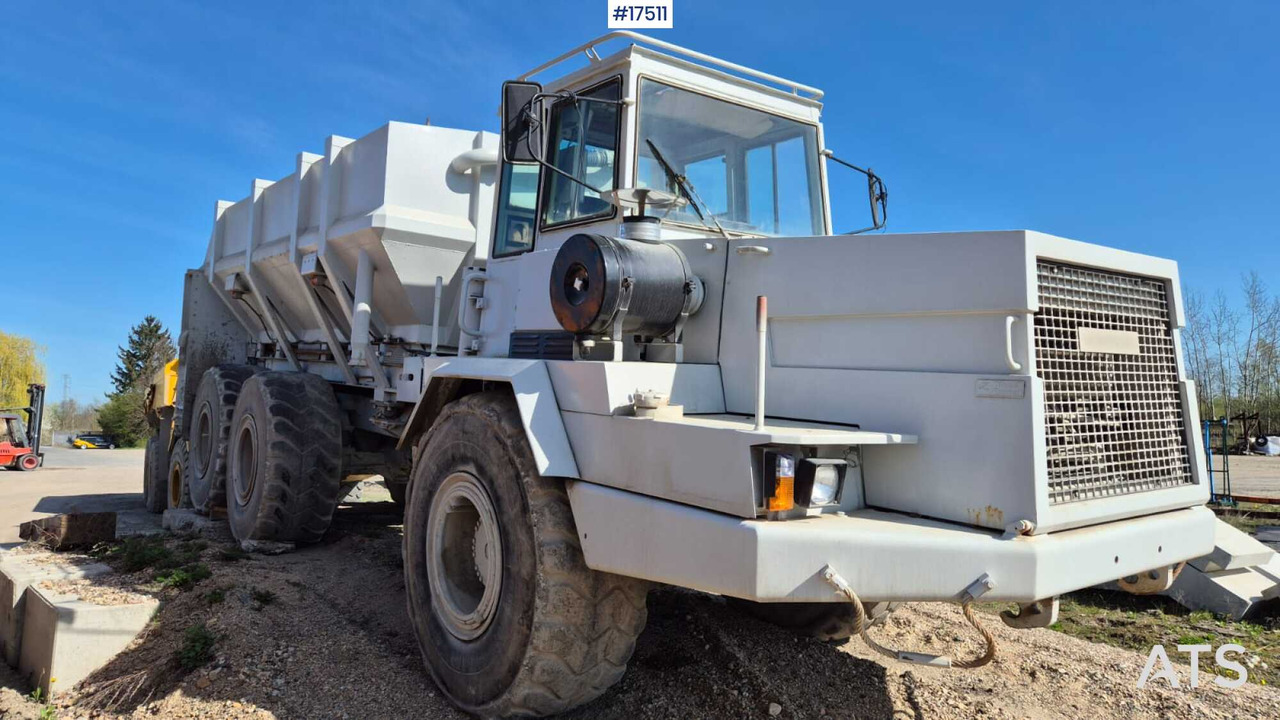 PANIEN PR15 binder spreader on TEREX chassis (2005) - Csuklós dömper: 3 kép. PANIEN PR15 binder spreader on TEREX chassis (2005) - Csuklós dömper: 3 kép.
