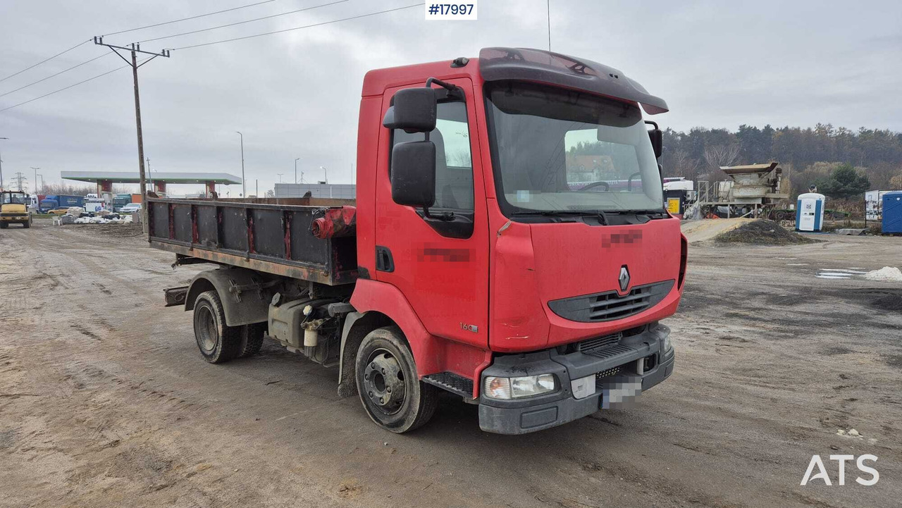 RENAULT MIDLUM 220 tipper (2007) - Billenőplatós teherautó: 3 kép. RENAULT MIDLUM 220 tipper (2007) - Billenőplatós teherautó: 3 kép.