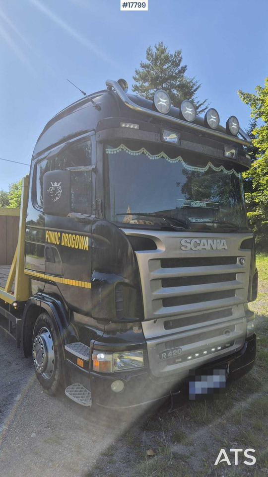 Tow truck / Roadside assistance SCANIA 6x2 R420 (2005) - Vontató: 2 kép. Tow truck / Roadside assistance SCANIA 6x2 R420 (2005) - Vontató: 2 kép.