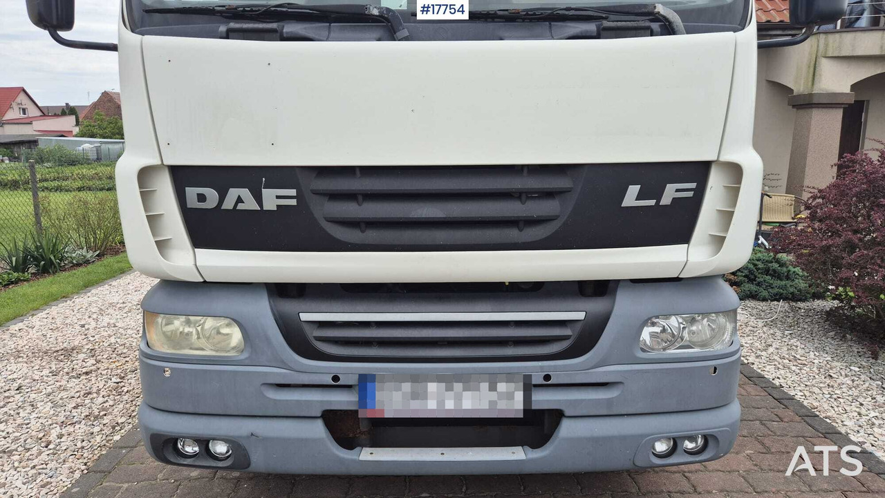 Two-axle tipper DAF LF 55.300 (2013) - Billenőplatós teherautó: 5 kép. Two-axle tipper DAF LF 55.300 (2013) - Billenőplatós teherautó: 5 kép.