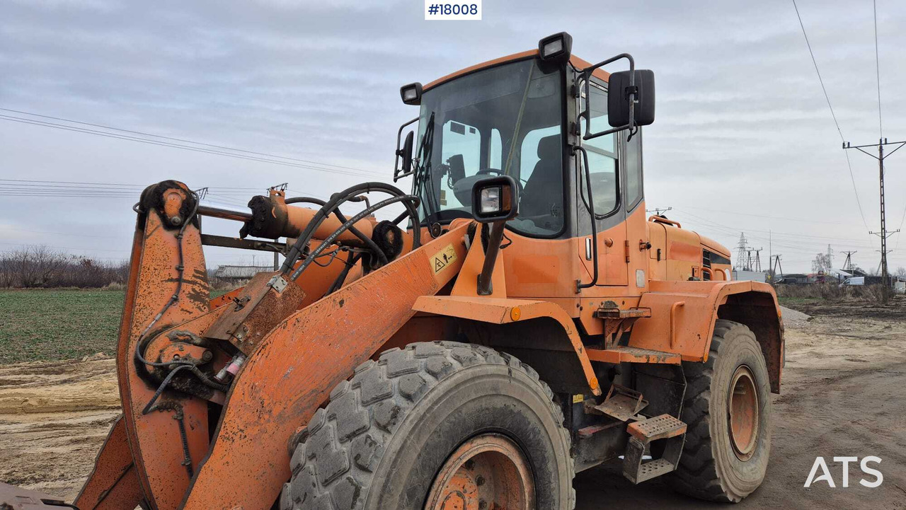 Gumikerekes homlokrakodó Wheel loader DOOSAN DL250 (2012) + weight: 9 kép.