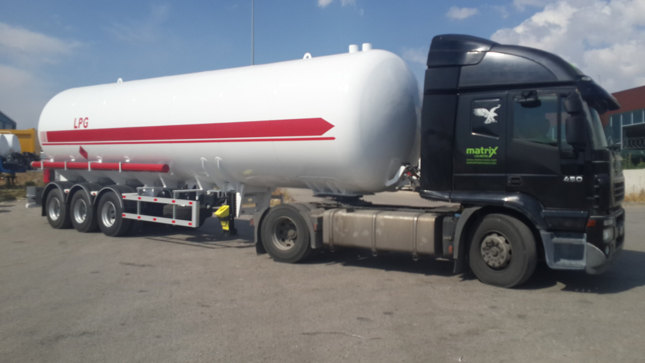 THOR THR-LPG-45-P - Tartályos félpótkocsi: 1 kép. THOR THR-LPG-45-P - Tartályos félpótkocsi: 1 kép.