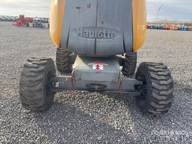 2009 Haulotte HA16SPX 4WD Diesel Articulating Boom Lift - Személyemelő: 5 kép. 2009 Haulotte HA16SPX 4WD Diesel Articulating Boom Lift - Személyemelő: 5 kép.