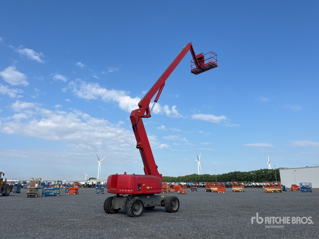 2011 Genie Z-80/60 4WD Diesel Articulating Boom Lift - Személyemelő: 2 kép. 2011 Genie Z-80/60 4WD Diesel Articulating Boom Lift - Személyemelő: 2 kép.
