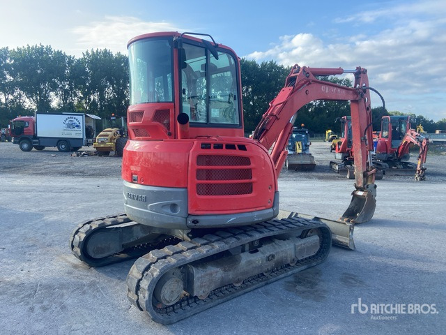 2012 Yanmar VIO50-U Mini Excavator: <6.6t - Minikotró: 4 kép. 2012 Yanmar VIO50-U Mini Excavator: <6.6t - Minikotró: 4 kép.