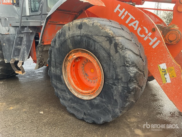 2013 Hitachi ZW310 Wheel Loader - Gumikerekes homlokrakodó: 4 kép. 2013 Hitachi ZW310 Wheel Loader - Gumikerekes homlokrakodó: 4 kép.