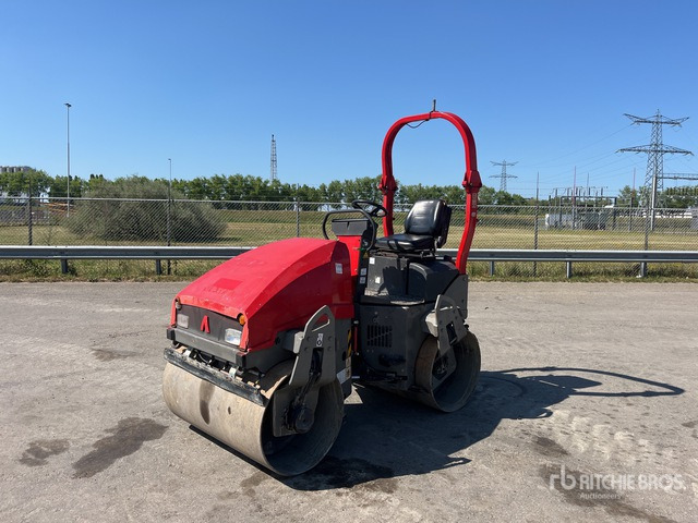 2014 Ammann ARX26 Double Drum Roller - Úthenger: 2 kép. 2014 Ammann ARX26 Double Drum Roller - Úthenger: 2 kép.