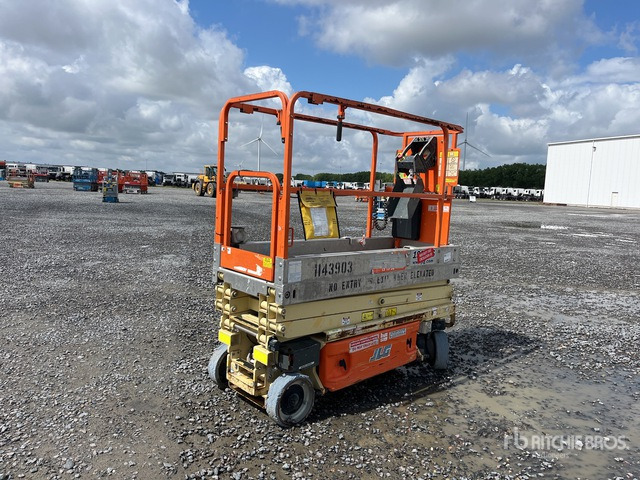 2014 JLG 1930 ES Electric Scissor Lift - Ollós emelő: 4 kép. 2014 JLG 1930 ES Electric Scissor Lift - Ollós emelő: 4 kép.