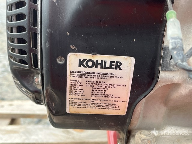 2014 Sdmo Perform 6500 XL Generator Set - Áramfejlesztő: 5 kép. 2014 Sdmo Perform 6500 XL Generator Set - Áramfejlesztő: 5 kép.