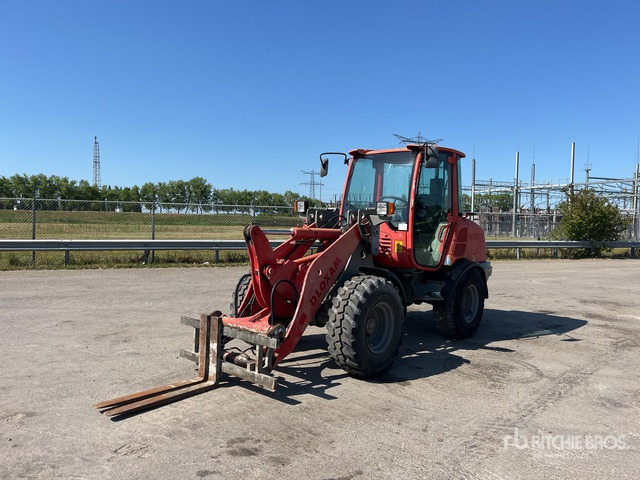 2014 Volvo L25F Wheel Loader - Gumikerekes homlokrakodó: 2 kép. 2014 Volvo L25F Wheel Loader - Gumikerekes homlokrakodó: 2 kép.