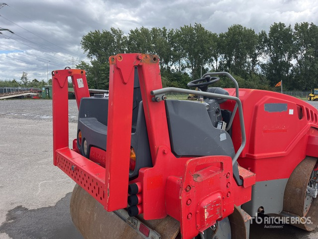 2015 Hamm HD14 VV Double Drum Roller - Úthenger: 5 kép. 2015 Hamm HD14 VV Double Drum Roller - Úthenger: 5 kép.