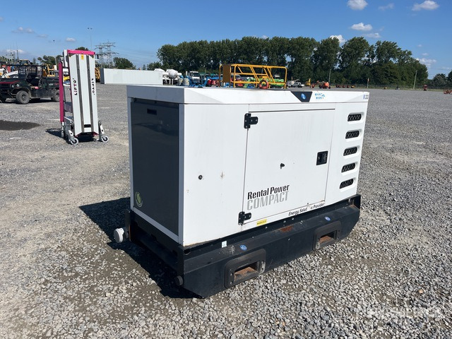2015 Sdmo R33C3UND Generator Set - Áramfejlesztő: 3 kép. 2015 Sdmo R33C3UND Generator Set - Áramfejlesztő: 3 kép.