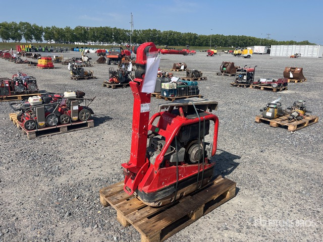 2016 Wacker Neuson DPU4545 Vibratory Plate Compactor - Lapvibrátor: 3 kép. 2016 Wacker Neuson DPU4545 Vibratory Plate Compactor - Lapvibrátor: 3 kép.