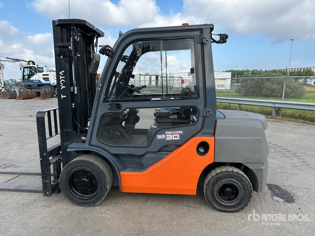 2018 Toyota 02-8FDF30 3000 kg Forklift - Dízel targonca: 4 kép. 2018 Toyota 02-8FDF30 3000 kg Forklift - Dízel targonca: 4 kép.