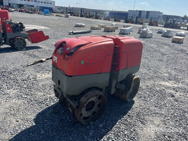 2018 Wacker Neuson Roller RT Trench Compactor - Minihenger: 3 kép. 2018 Wacker Neuson Roller RT Trench Compactor - Minihenger: 3 kép.