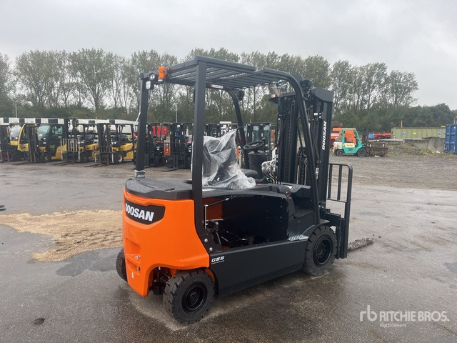 2023 Doosan B30X-7 PLUS (Unused) Electric Forklift - Elektromos targonca: 4 kép. 2023 Doosan B30X-7 PLUS (Unused) Electric Forklift - Elektromos targonca: 4 kép.