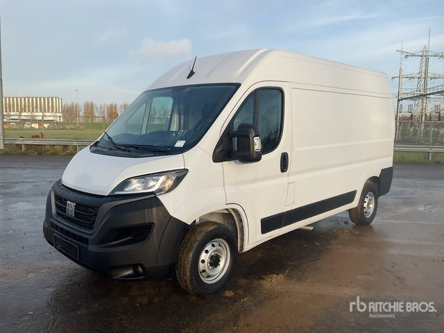 2023 Fiat Ducato Passenger Van - Minibusz, Kisbusz: 2 kép. 2023 Fiat Ducato Passenger Van - Minibusz, Kisbusz: 2 kép.