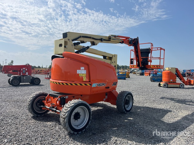 2023 JLG EC450AJ 2WD Electric Electric (Unused) Articulating Boom Lift - Személyemelő: 2 kép. 2023 JLG EC450AJ 2WD Electric Electric (Unused) Articulating Boom Lift - Személyemelő: 2 kép.