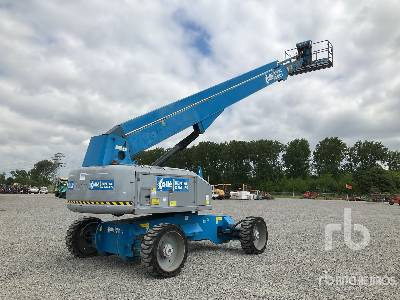 GENIE S100HD 4WD Diesel - Személyemelő: 1 kép. GENIE S100HD 4WD Diesel - Személyemelő: 1 kép.