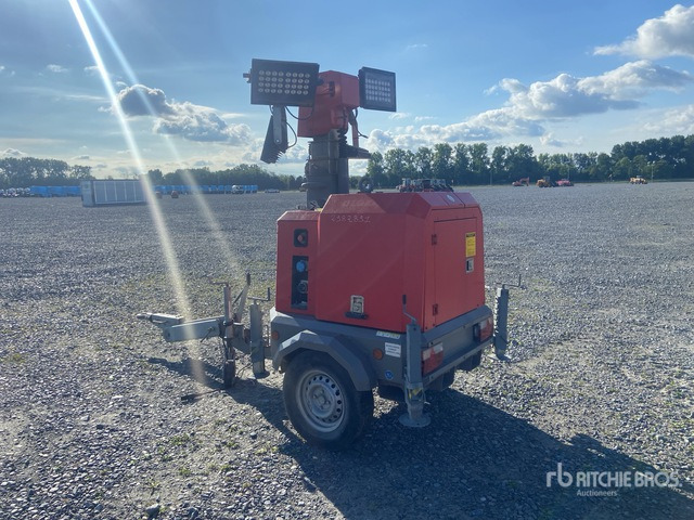 Generac Mobile V20 Light Tower - Világító állvány: 4 kép. Generac Mobile V20 Light Tower - Világító állvány: 4 kép.