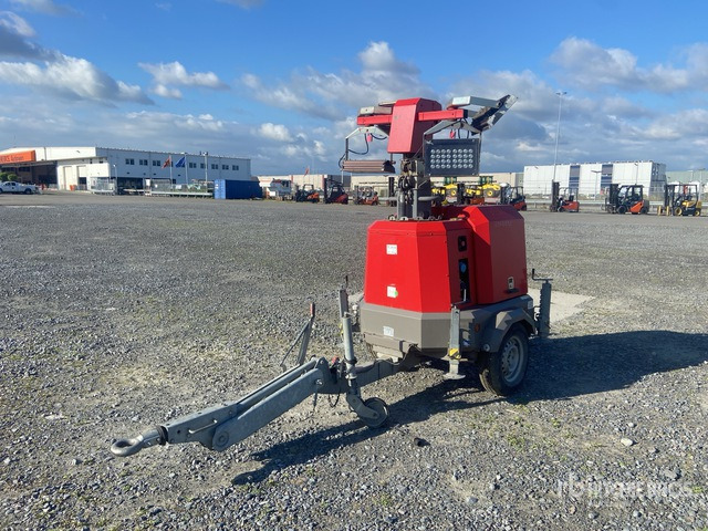 Generac Mobile V20 Light Tower - Világító állvány: 2 kép. Generac Mobile V20 Light Tower - Világító állvány: 2 kép.